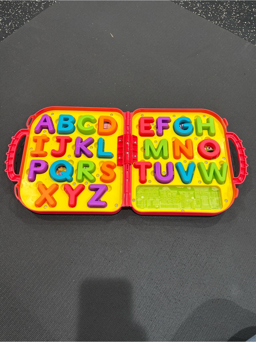 Sesame Street Elmo Alphabet Learning Carry Case ABC Letters Toy